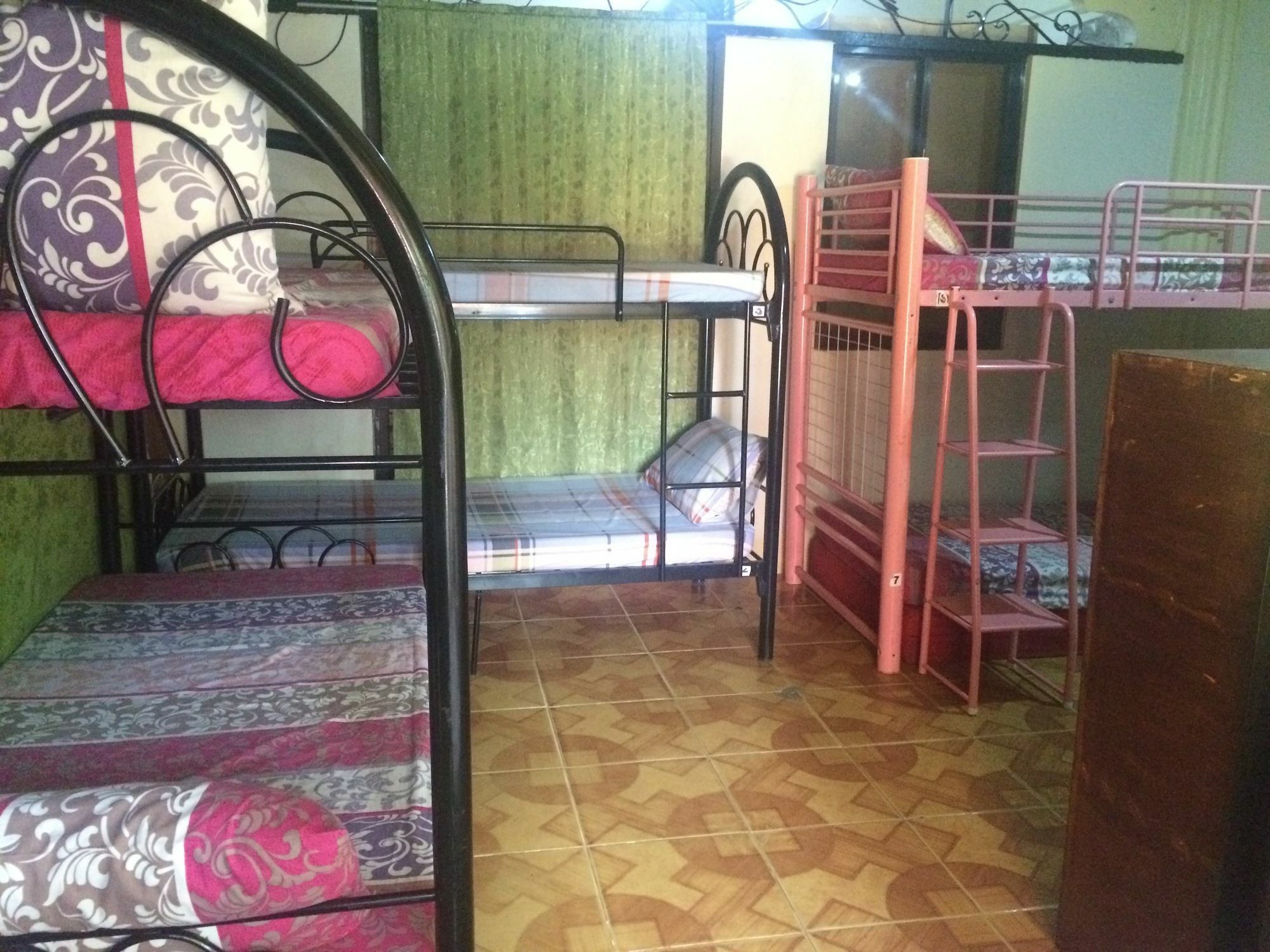 Lagrosa Backpackers Hotel Coron Exterior photo