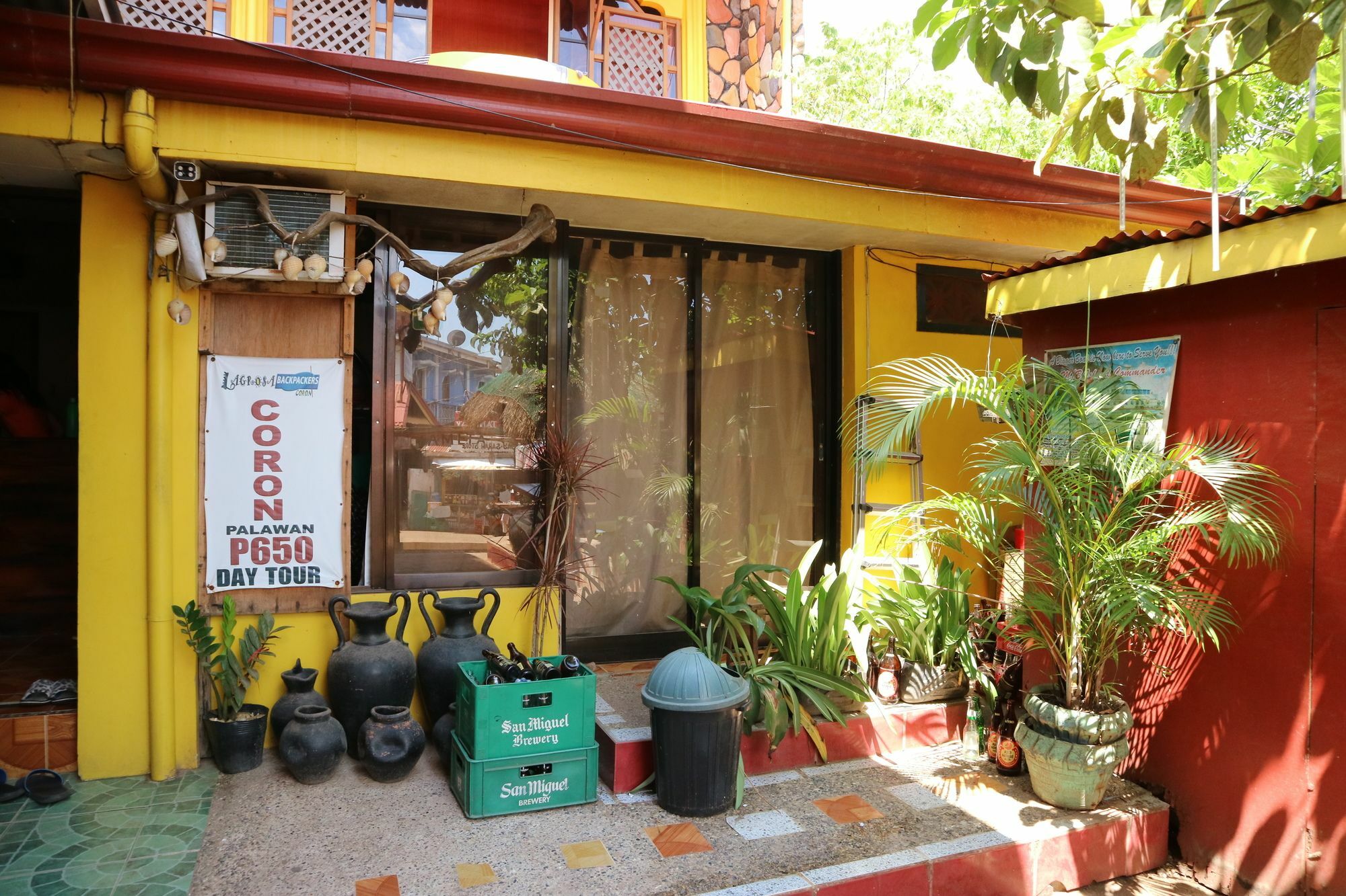 Lagrosa Backpackers Hotel Coron Exterior photo